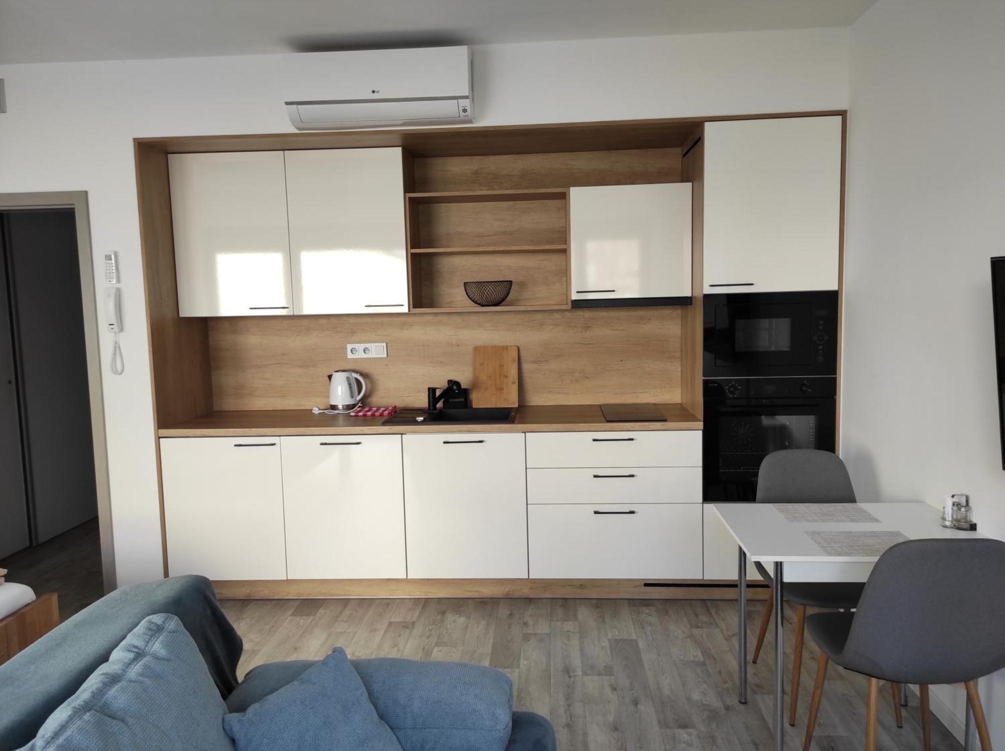 Apartman X06 มิคูลอฟ ภายนอก รูปภาพ